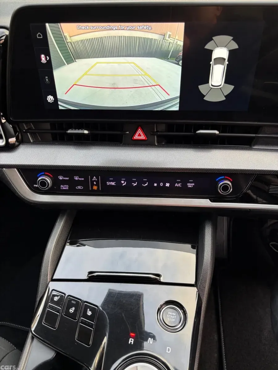 Kia Sportage SUV, Petrol Hybrid, 2023, Grey