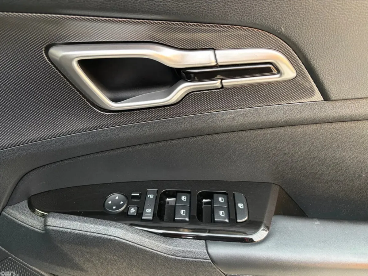 Kia Sportage SUV, Petrol Hybrid, 2023, Grey