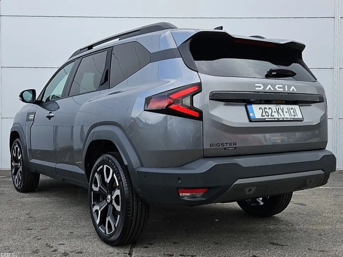 Dacia Bigster Hatchback, Petrol Hybrid, 2026, Grey