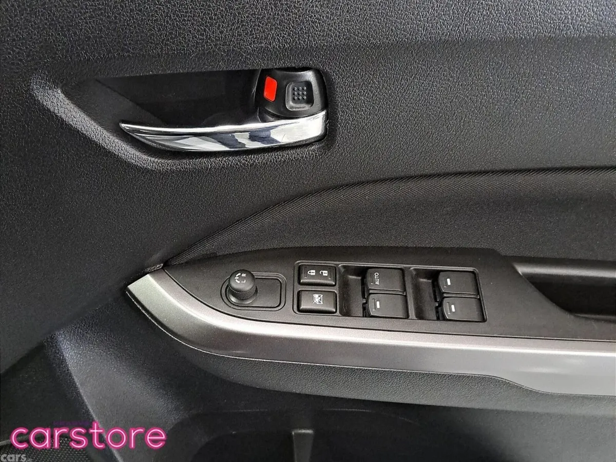 Suzuki Vitara SUV, Petrol, 2022, Grey