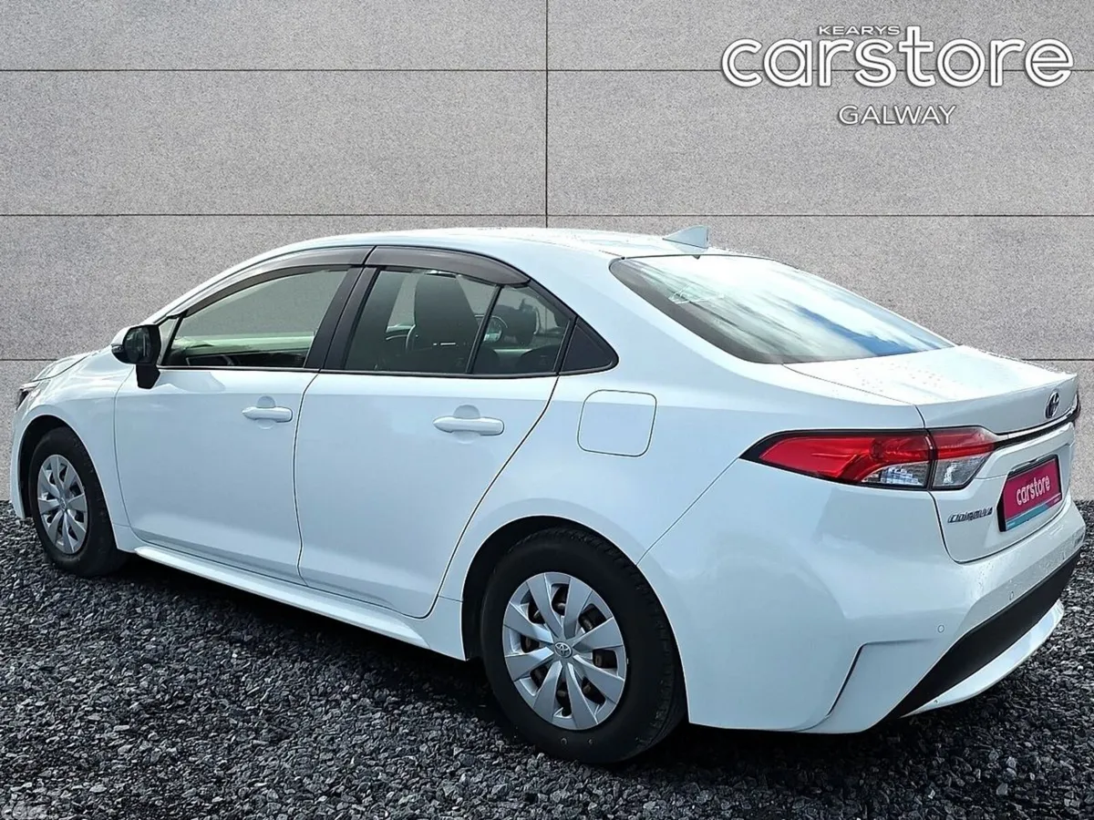 Toyota Corolla Hatchback, Petrol Hybrid, 2021, White