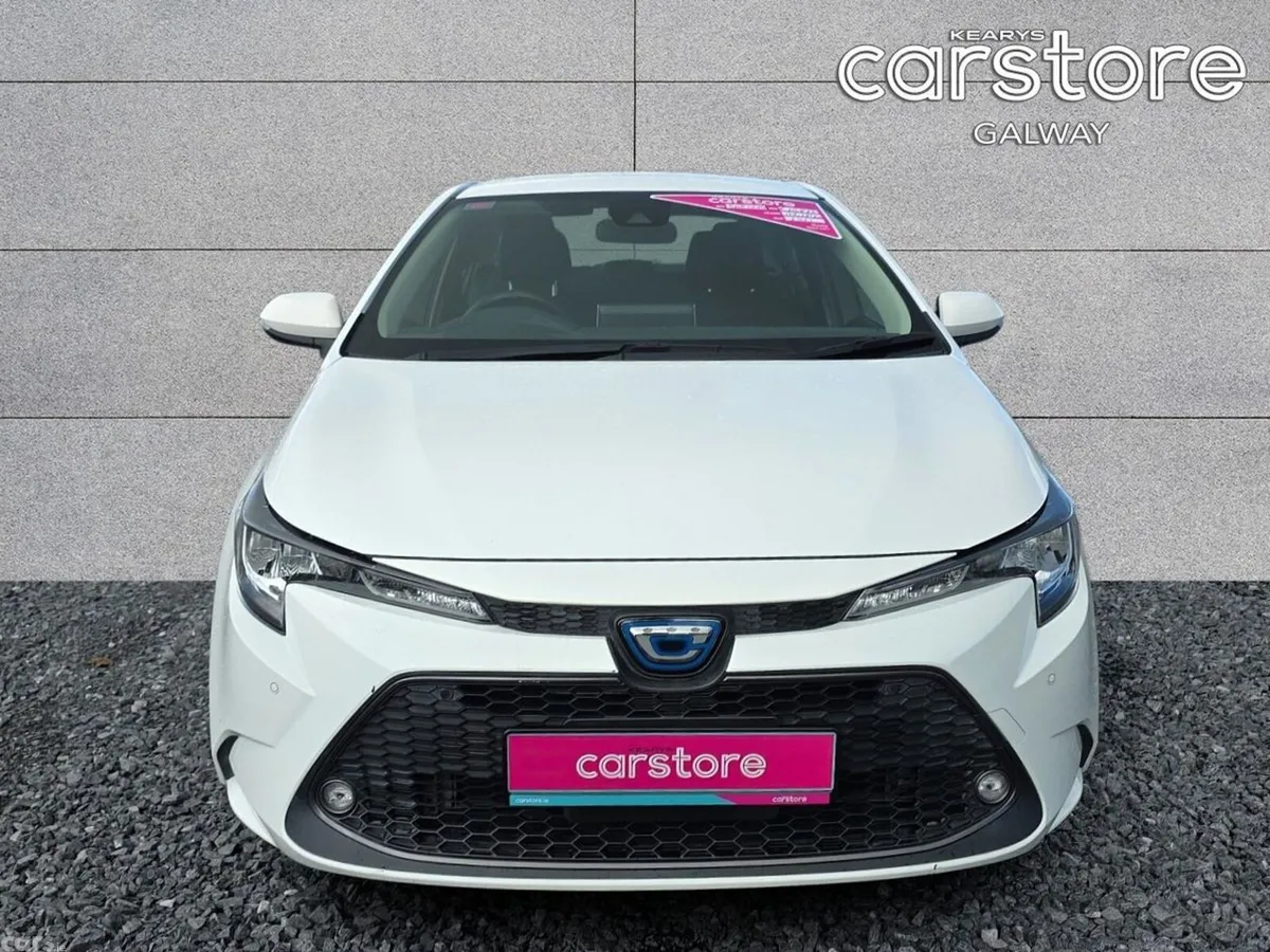 Toyota Corolla Hatchback, Petrol Hybrid, 2021, White
