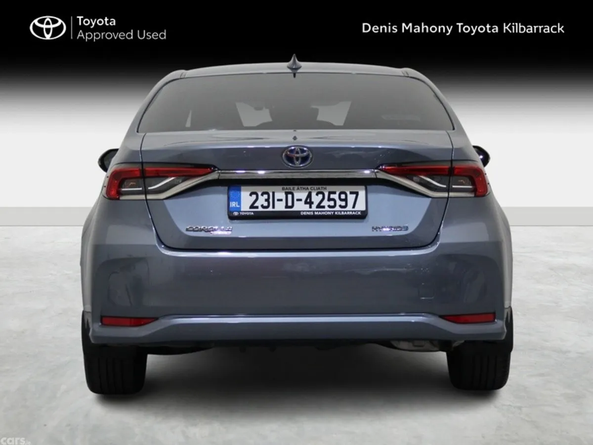 Toyota Corolla Saloon, Petrol Hybrid, 2023, Grey