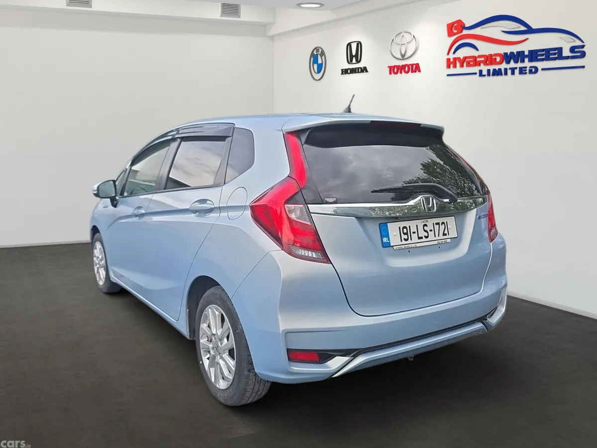 Honda Fit Hatchback, Petrol Hybrid, 2019, Blue