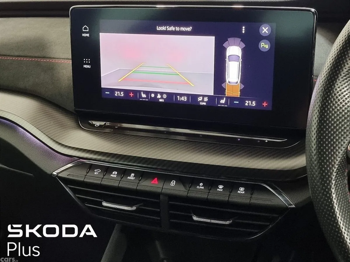 Skoda Octavia Estate, Diesel, 2024, White