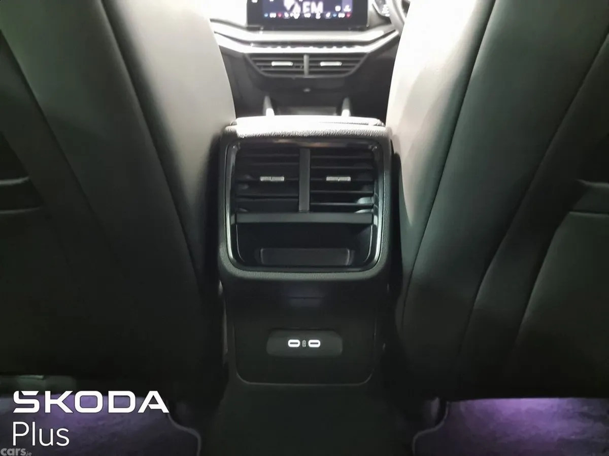 Skoda Octavia Estate, Diesel, 2024, White