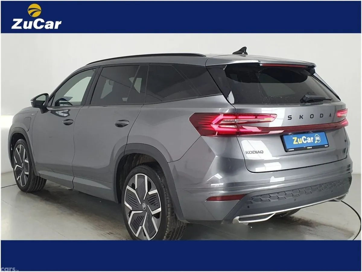 Skoda Kodiaq SUV, Petrol Plug-in Hybrid, 2026, Grey