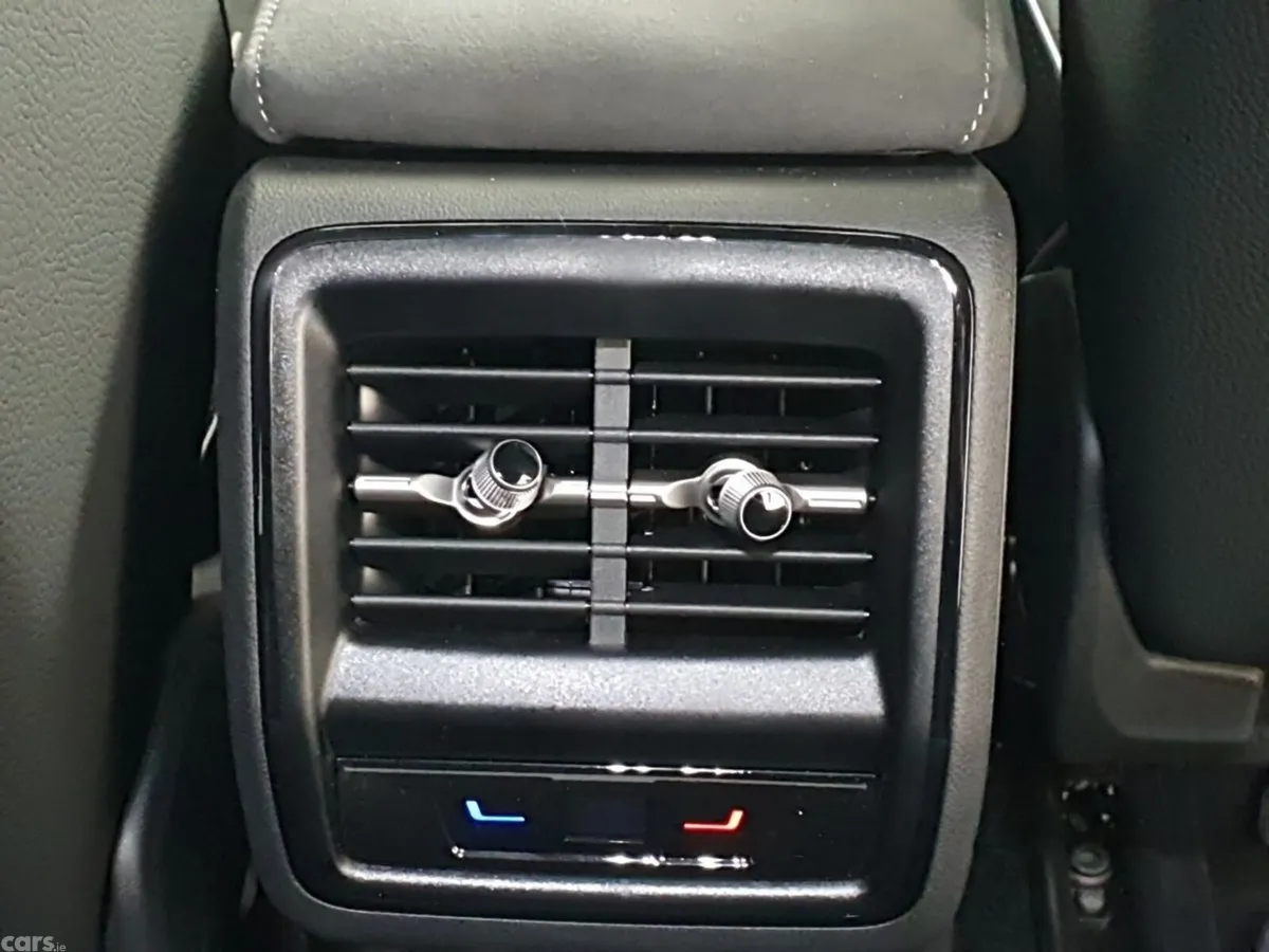 Skoda Kodiaq SUV, Petrol Plug-in Hybrid, 2026, Grey