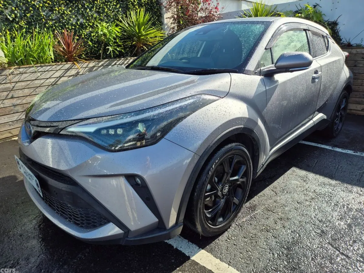 Toyota C-HR SUV, Petrol Hybrid, 2021, Silver