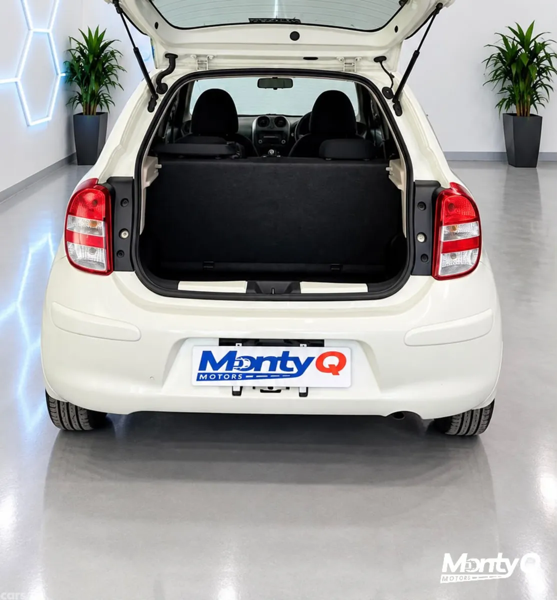 Nissan March Hatchback, Petrol, 2013, White