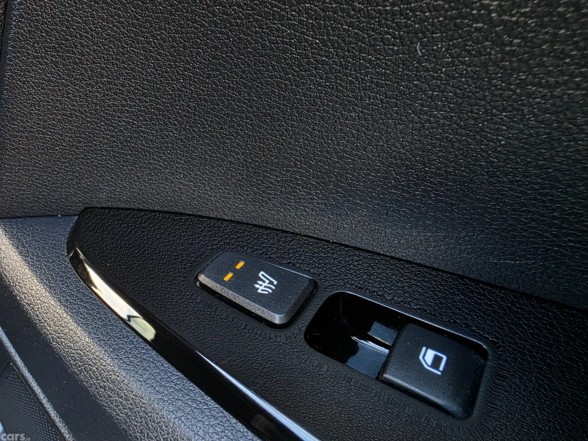 Kia Sportage SUV, Diesel Hybrid, 2023, Grey