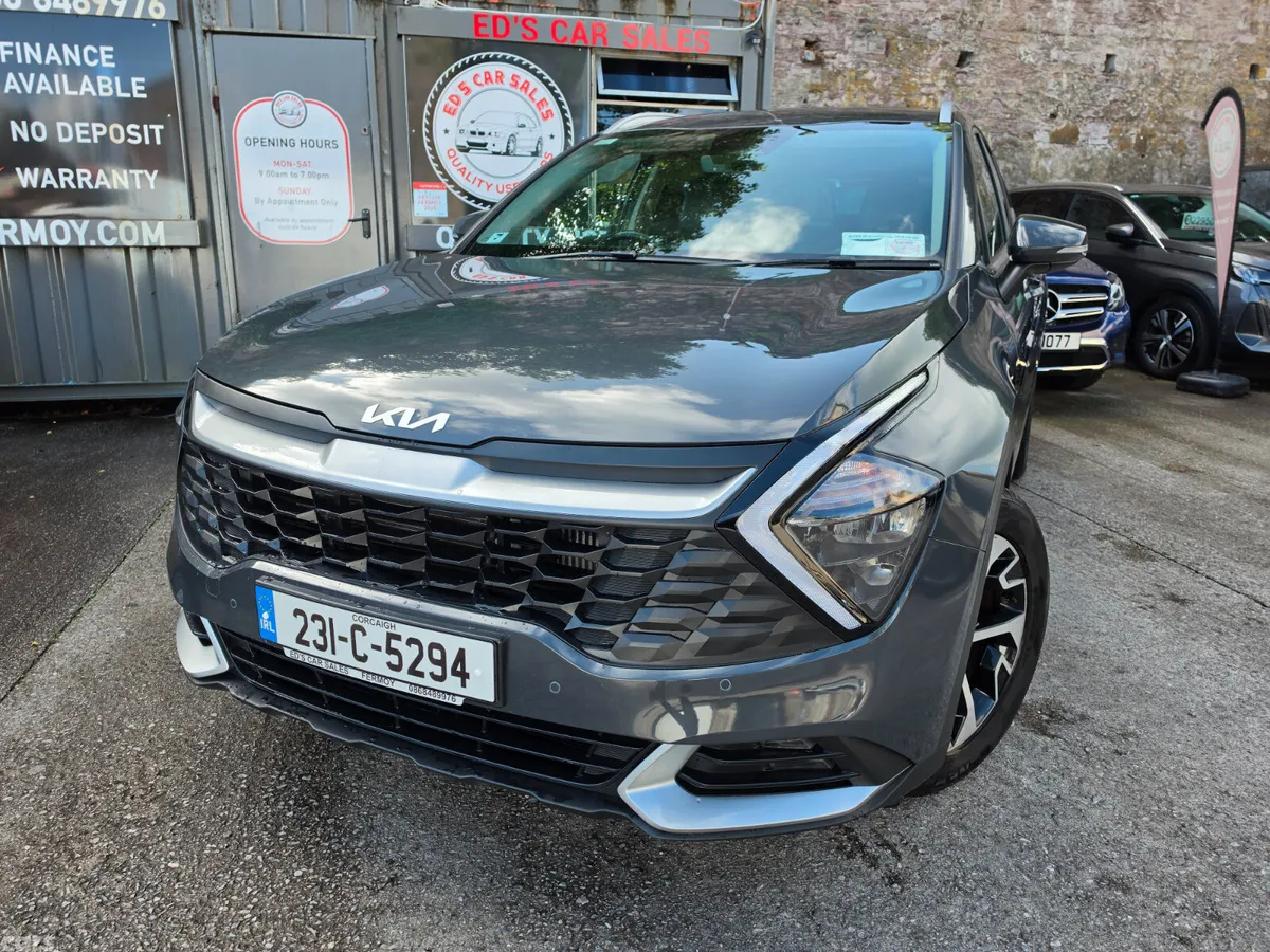 Kia Sportage SUV, Diesel Hybrid, 2023, Grey