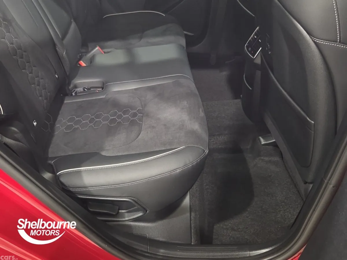 Kia Sportage SUV, Petrol, 2024, Red