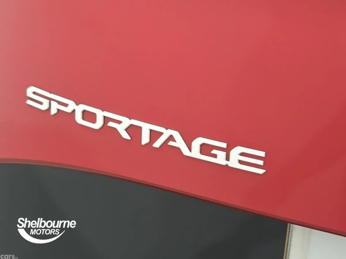 Kia Sportage SUV, Petrol, 2024, Red