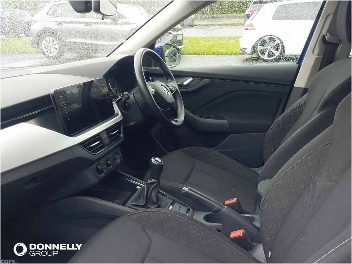 Skoda Kamiq Hatchback, Petrol, 2023, Blue