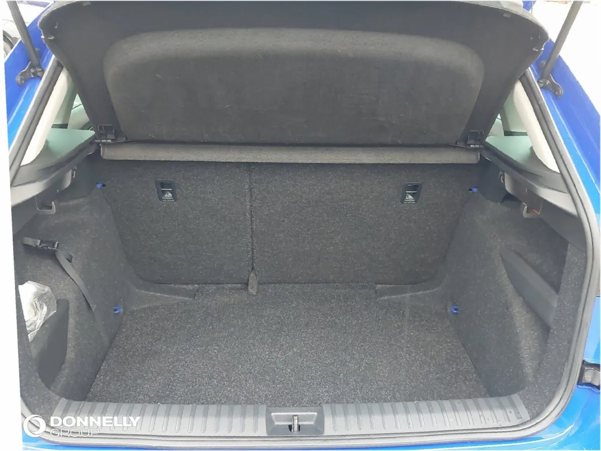Skoda Kamiq Hatchback, Petrol, 2023, Blue