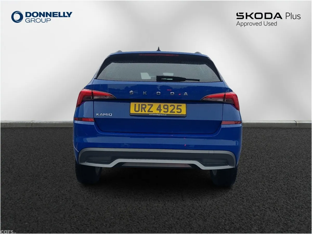 Skoda Kamiq Hatchback, Petrol, 2023, Blue