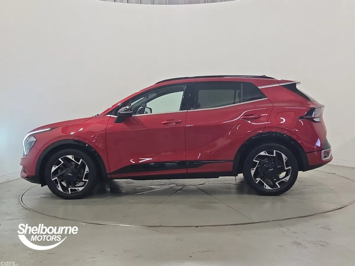 Kia Sportage SUV, Petrol, 2024, Red