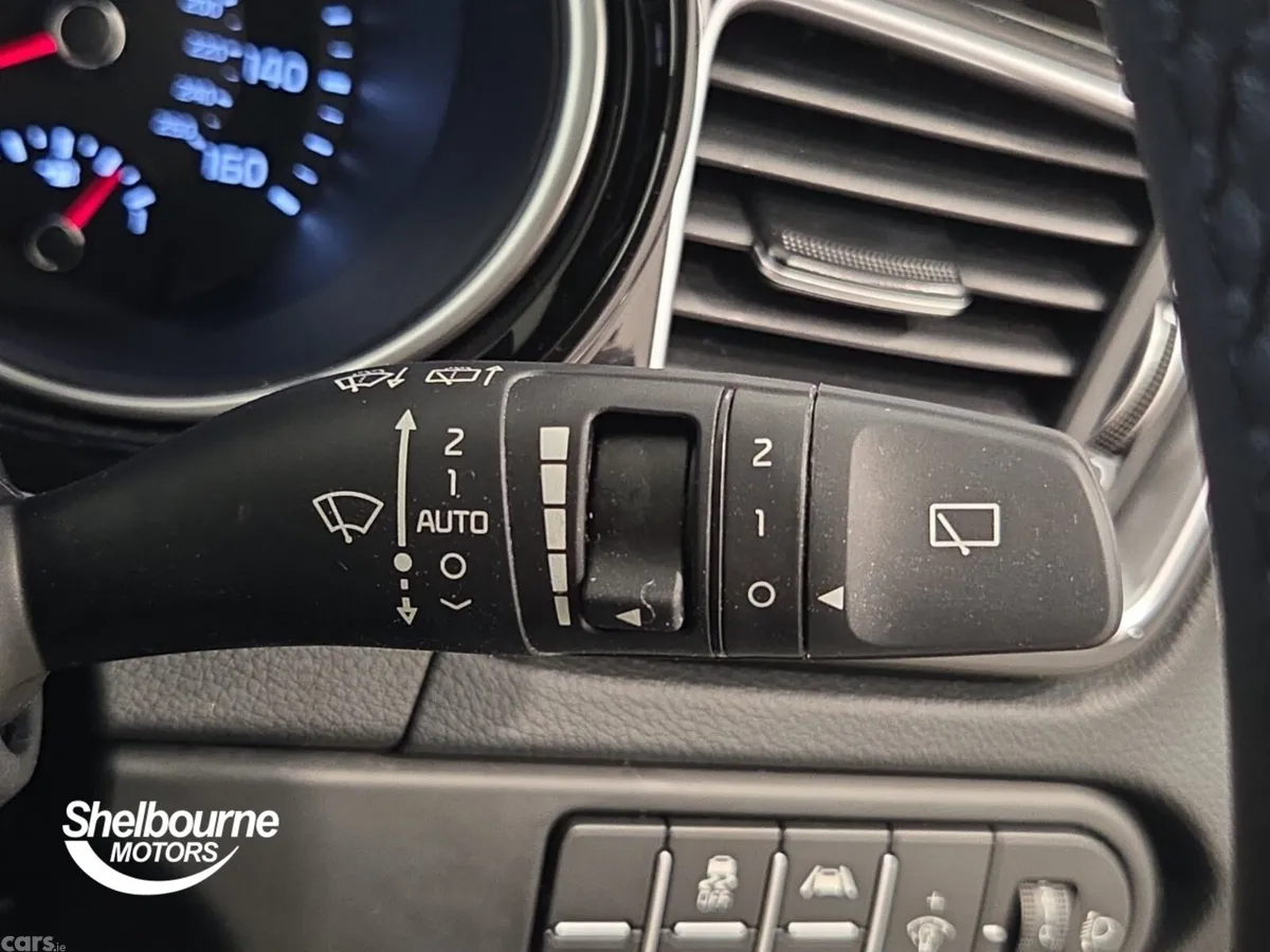 Kia XCeed Hatchback, Petrol, 2025, Blue