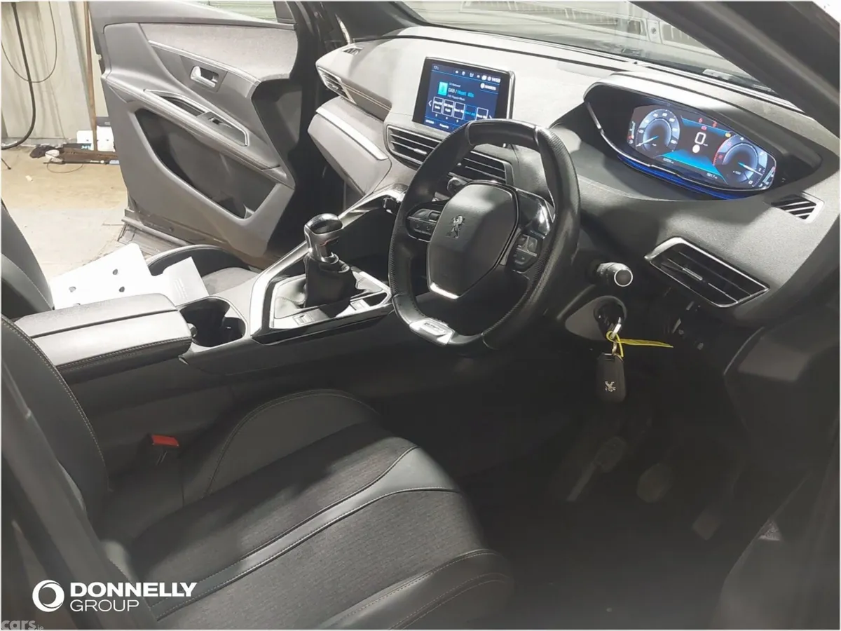Peugeot 3008 Estate, Diesel, 2020, Black