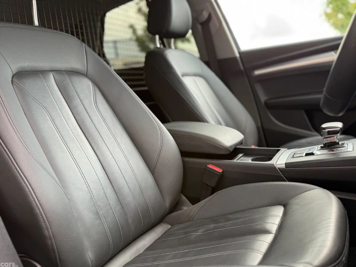 Audi Q5 SUV, Diesel, 2022, Black
