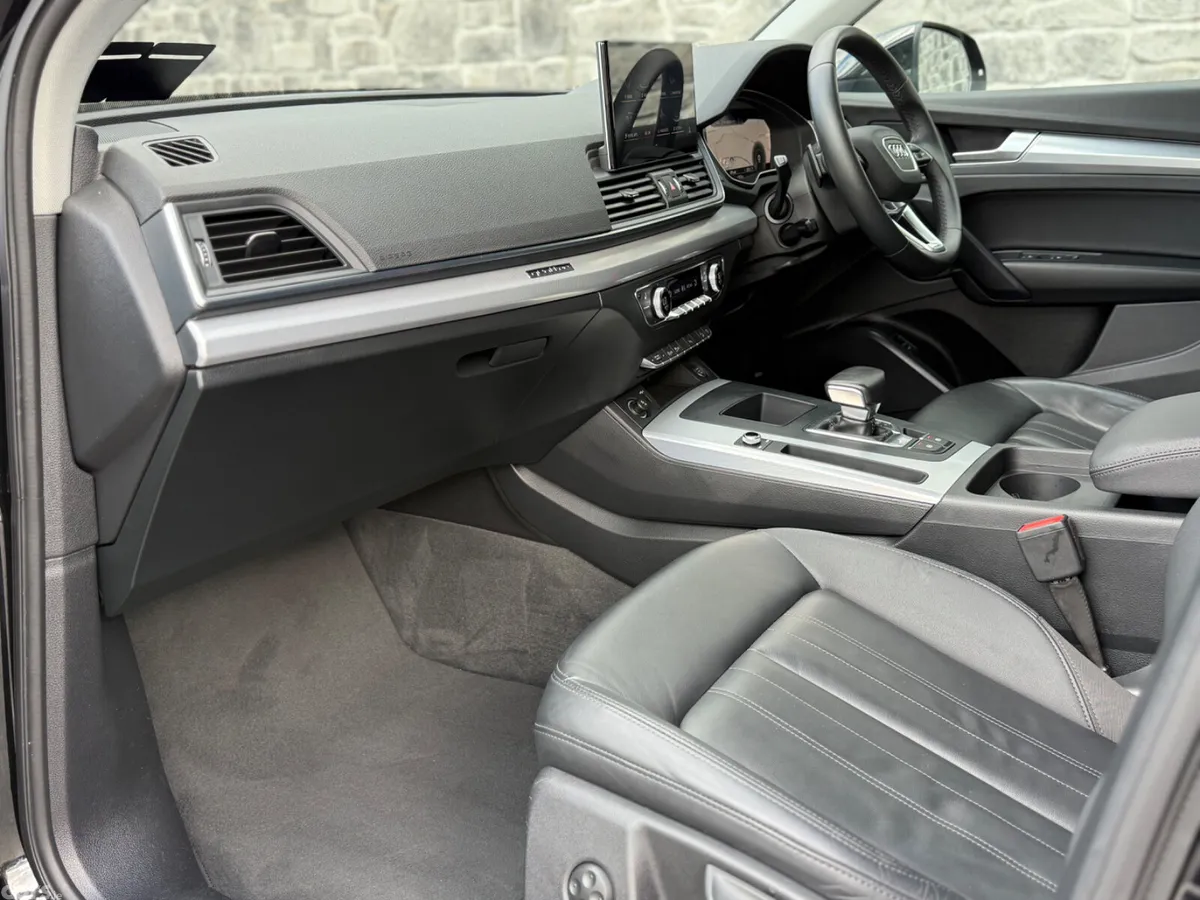Audi Q5 SUV, Diesel, 2022, Black