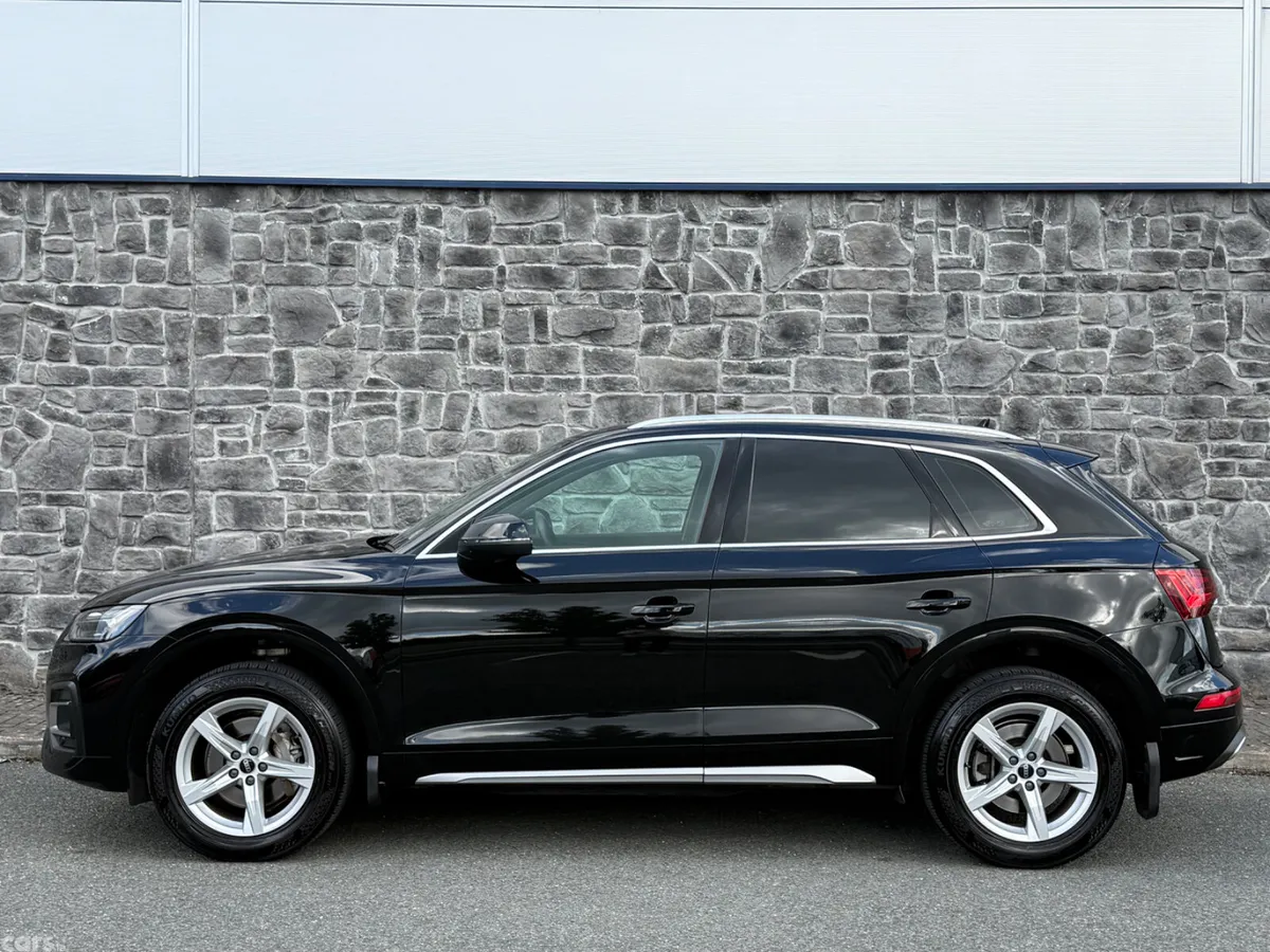 Audi Q5 SUV, Diesel, 2022, Black