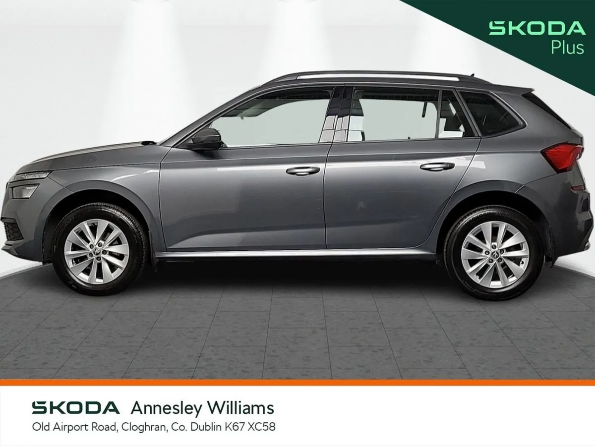 Skoda Kamiq Hatchback, Petrol, 2023, Grey