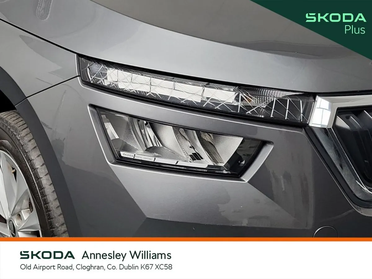 Skoda Kamiq Hatchback, Petrol, 2023, Grey