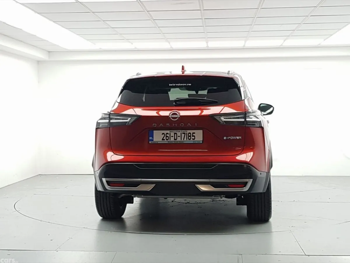 Nissan Qashqai MPV, Petrol Hybrid, 2026, Red