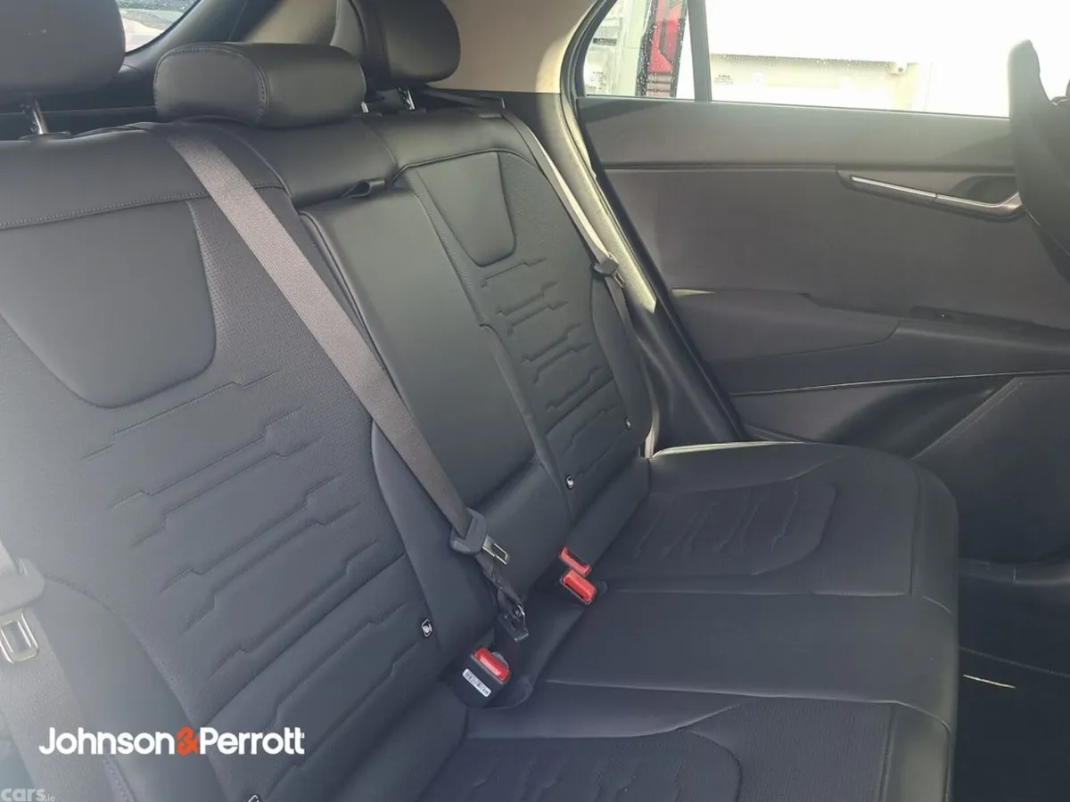 Kia Niro SUV, Petrol Plug-in Hybrid, 2025, Blue