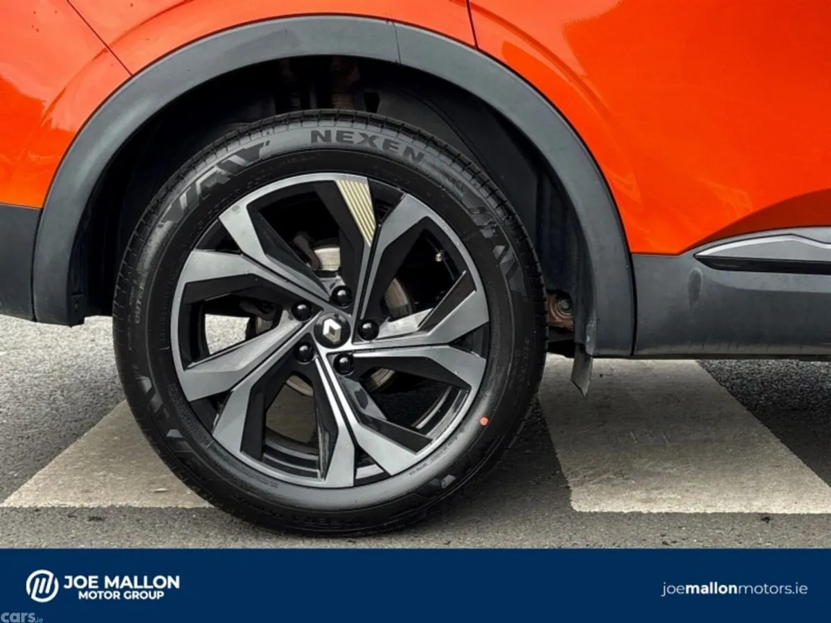 Renault Arkana Hatchback, Petrol, 2023, Orange