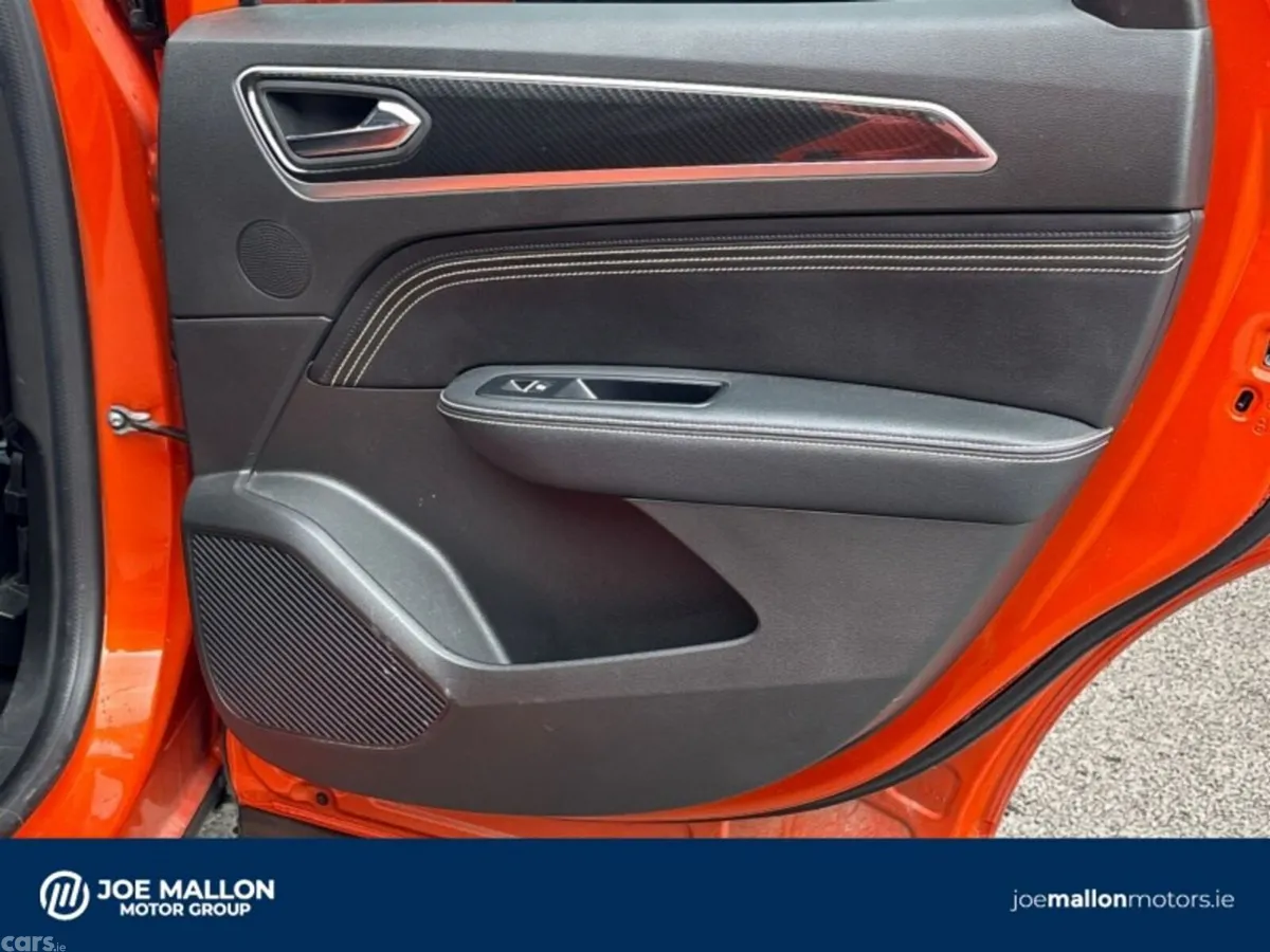 Renault Arkana Hatchback, Petrol, 2023, Orange