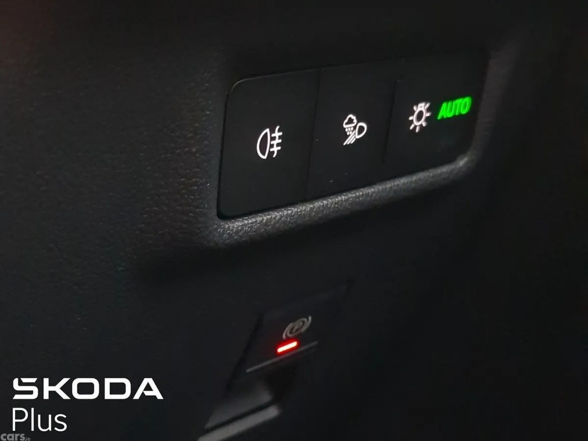 Skoda Kodiaq MPV, Diesel, 2026, Red
