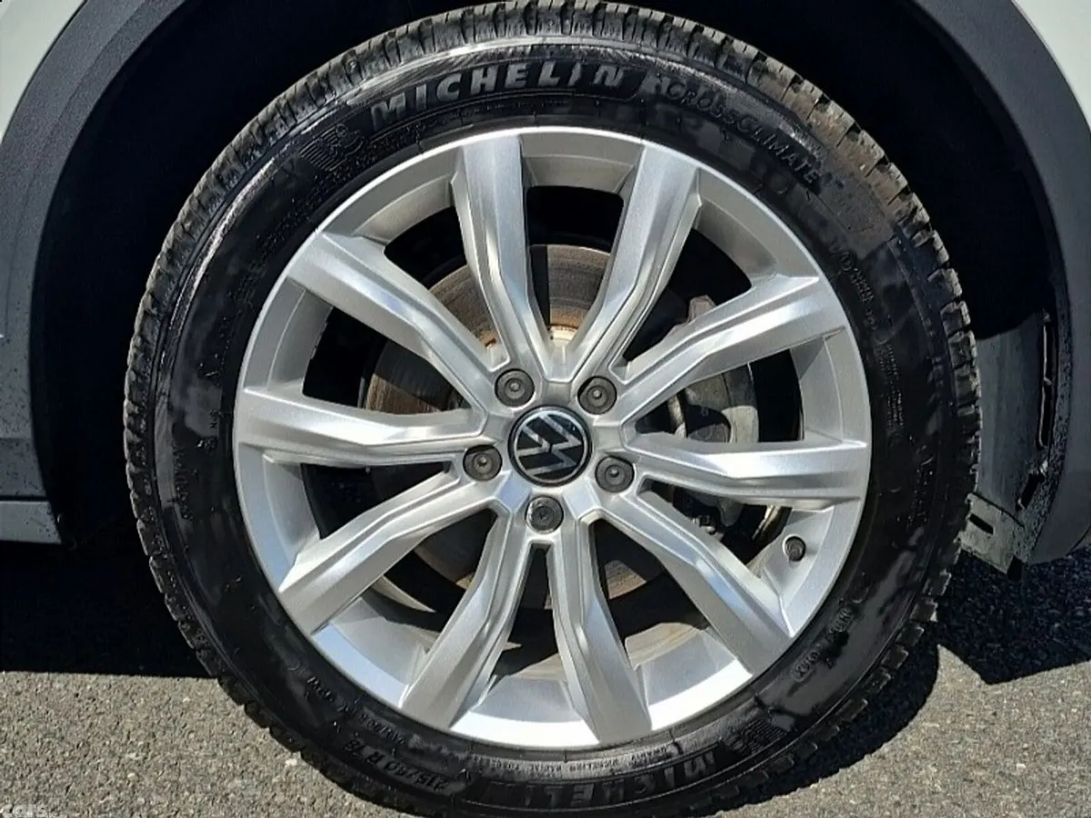 Volkswagen T-Roc SUV, Diesel, 2021, White