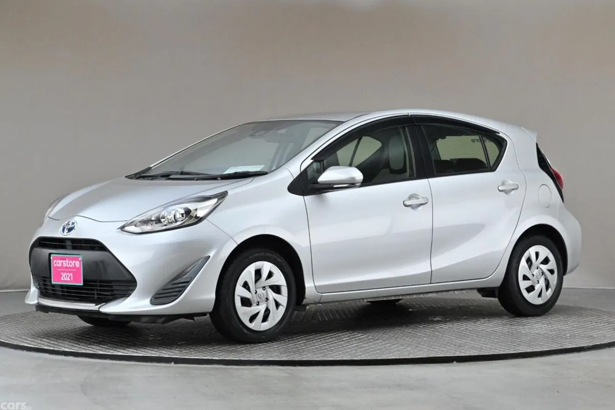 Toyota Aqua Hatchback, Petrol Hybrid, 2021, Silver
