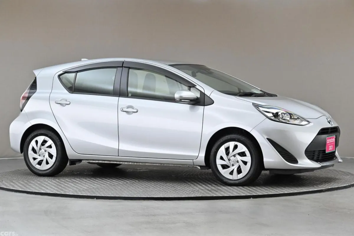 Toyota Aqua Hatchback, Petrol Hybrid, 2021, Silver