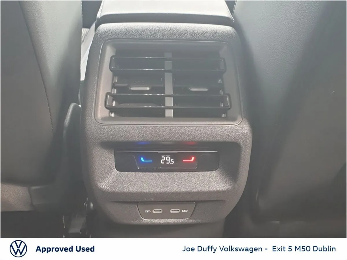Volkswagen Tiguan SUV, Petrol Plug-in Hybrid, 2025, Blue