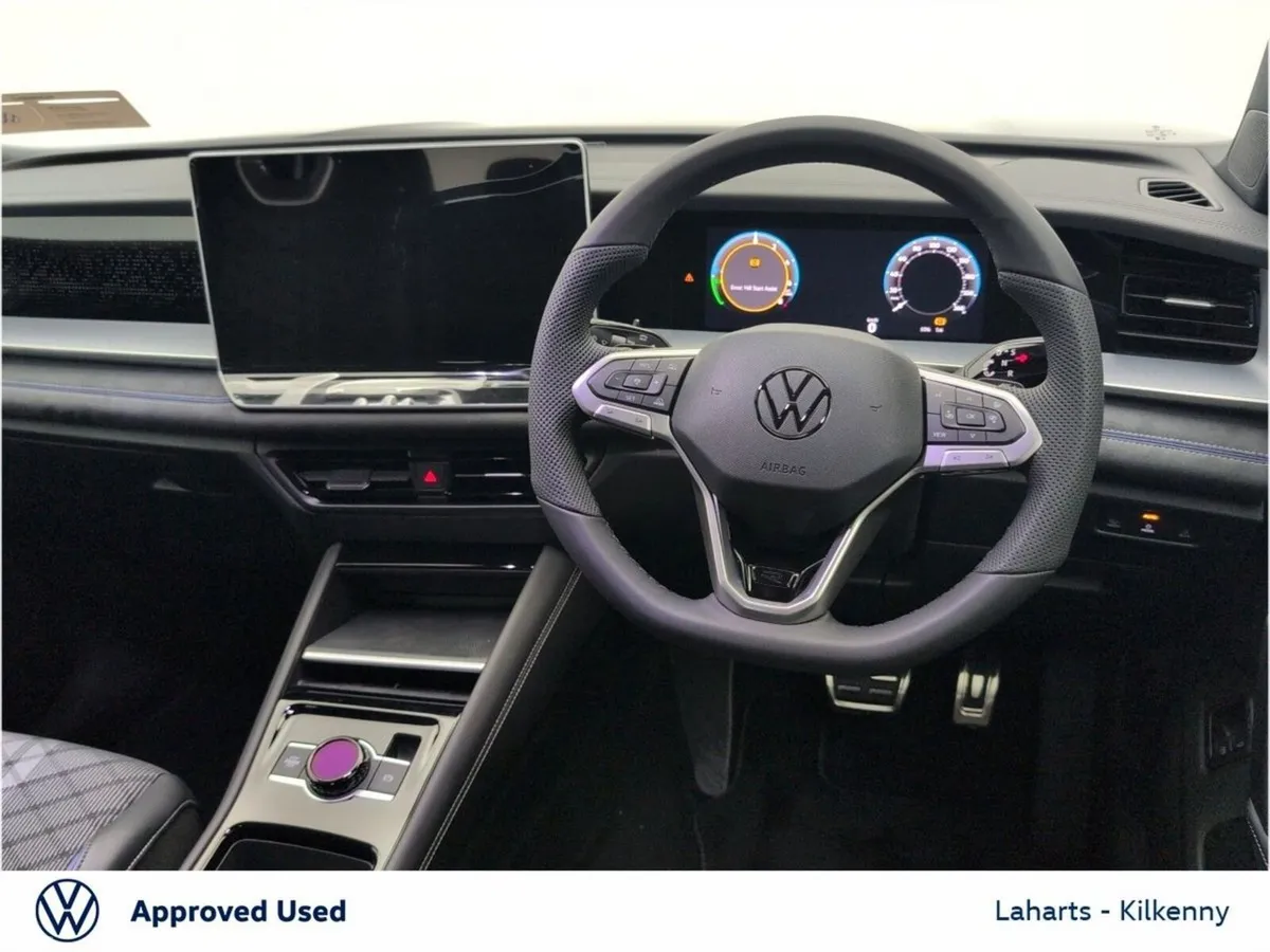 Volkswagen Tayron SUV, Petrol Plug-in Hybrid, 2026, Black