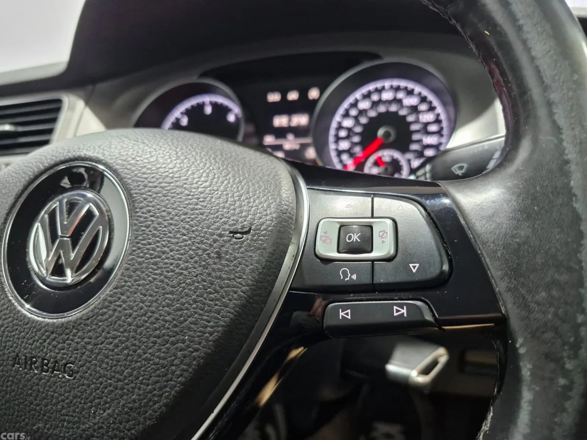 Volkswagen Golf Hatchback, Diesel, 2016, Blue