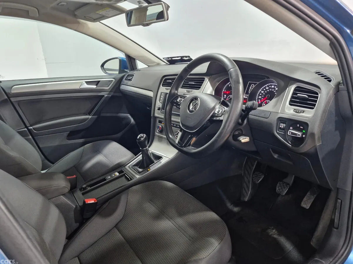 Volkswagen Golf Hatchback, Diesel, 2016, Blue