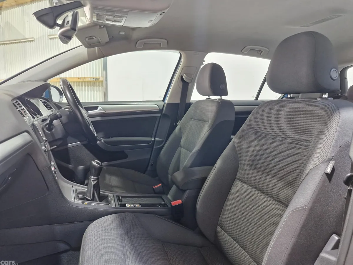 Volkswagen Golf Hatchback, Diesel, 2016, Blue
