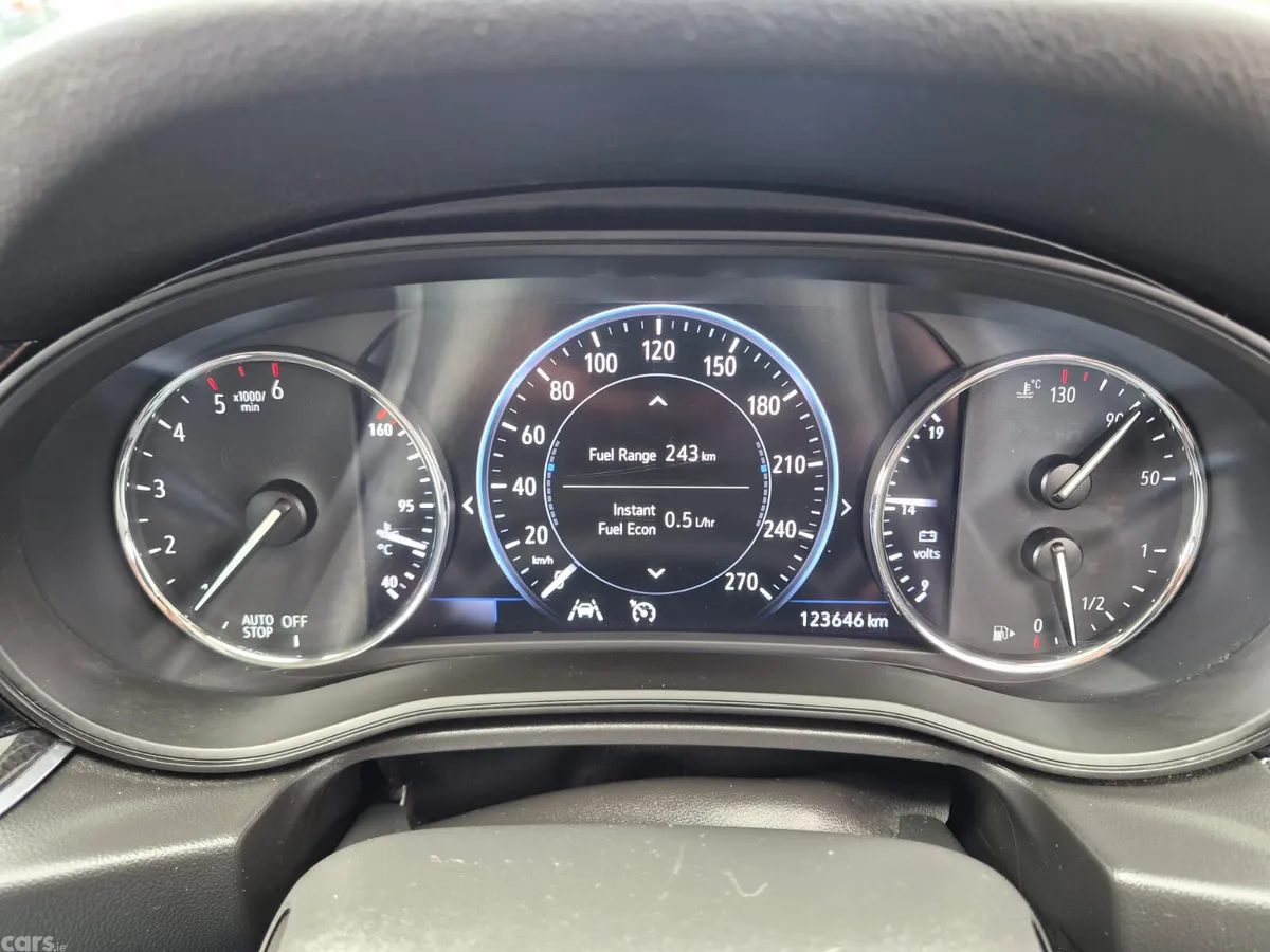 Opel Insignia Hatchback, Diesel, 2022, Grey