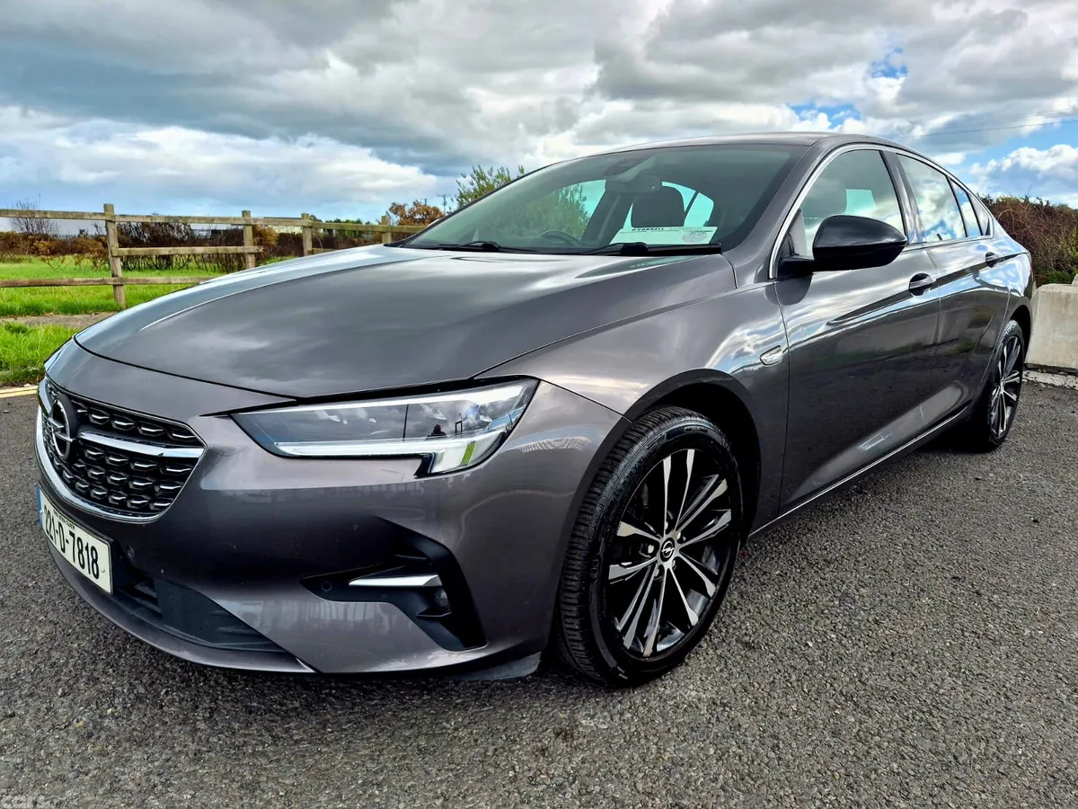 Opel Insignia Hatchback, Diesel, 2022, Grey