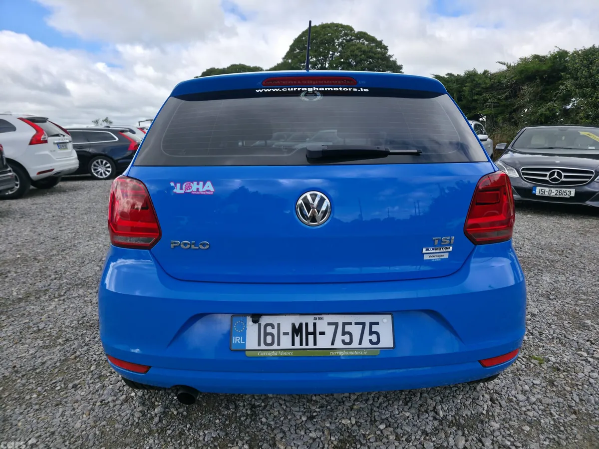 Volkswagen Polo Hatchback, Petrol, 2016, Blue
