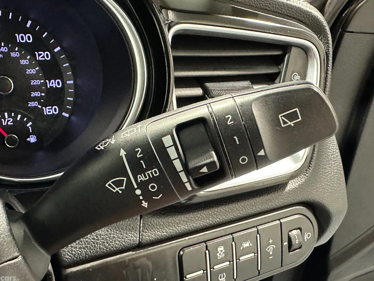Kia Ceed Hatchback, Diesel, 2019, Black