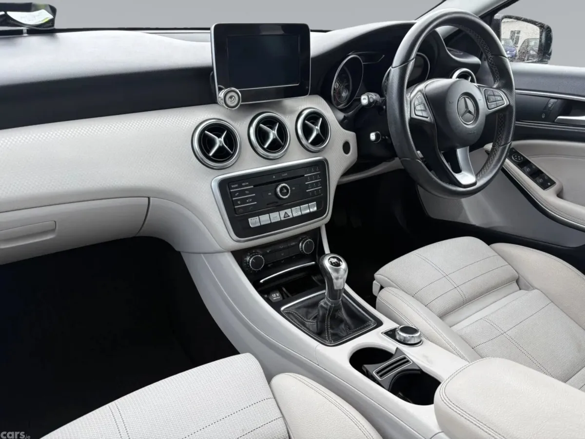 Mercedes-Benz A-Class Hatchback, Petrol, 2016, Black