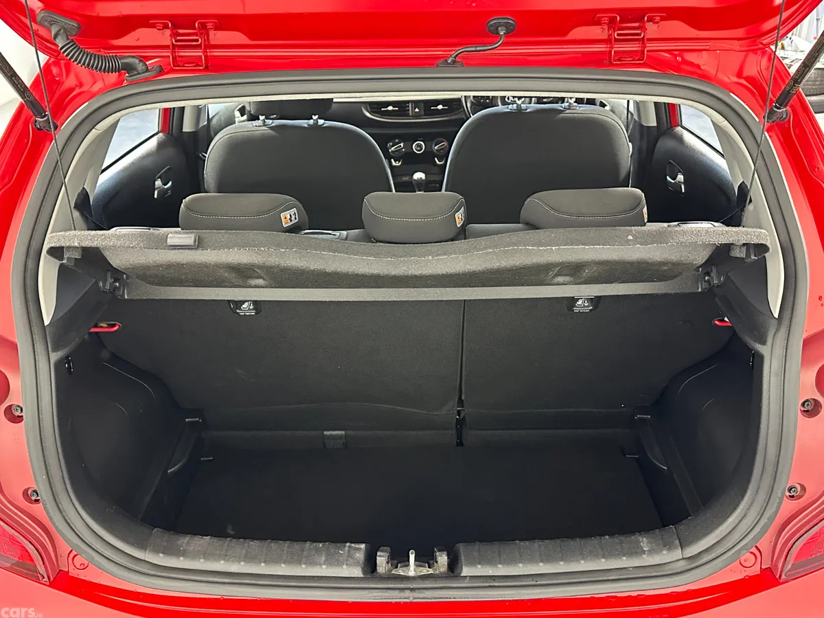 Kia Picanto Hatchback, Petrol, 2018, Red