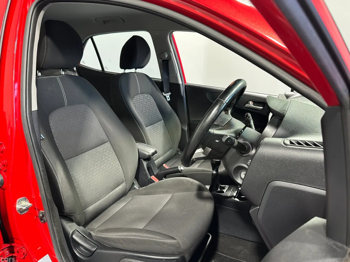 Kia Picanto Hatchback, Petrol, 2018, Red