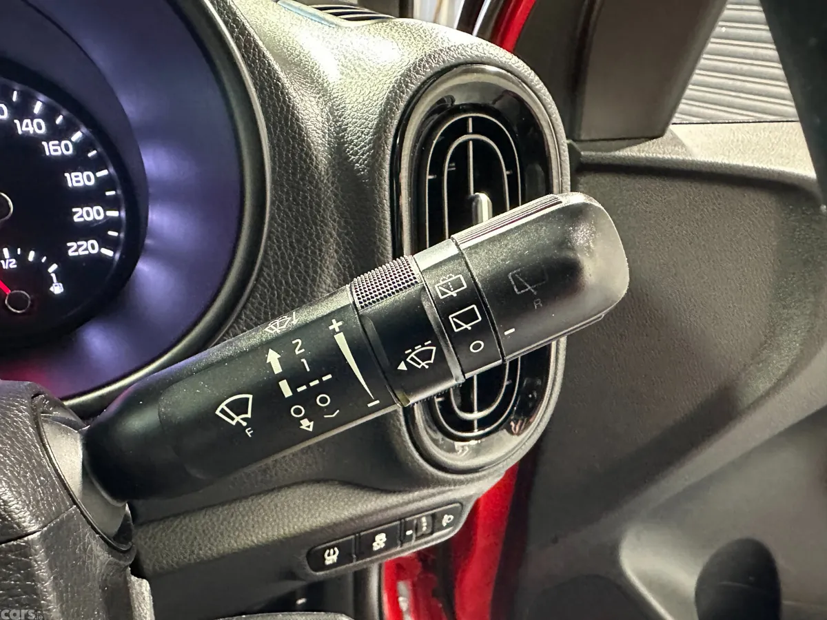 Kia Picanto Hatchback, Petrol, 2018, Red